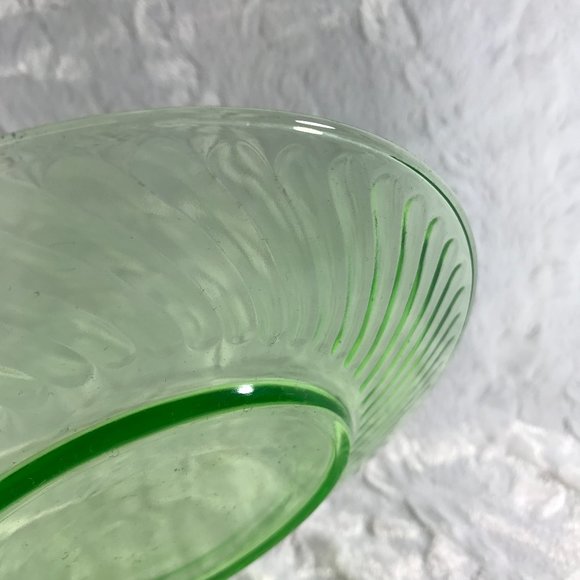 Vintage Vaseline Uranium Small Dessert Plate Glow #37 - Picture 6 of 7